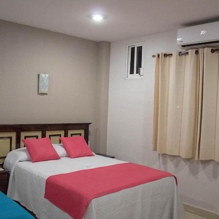 Hotel De La Pena Inn Санто-Доминго-Теуантепек Экстерьер фото